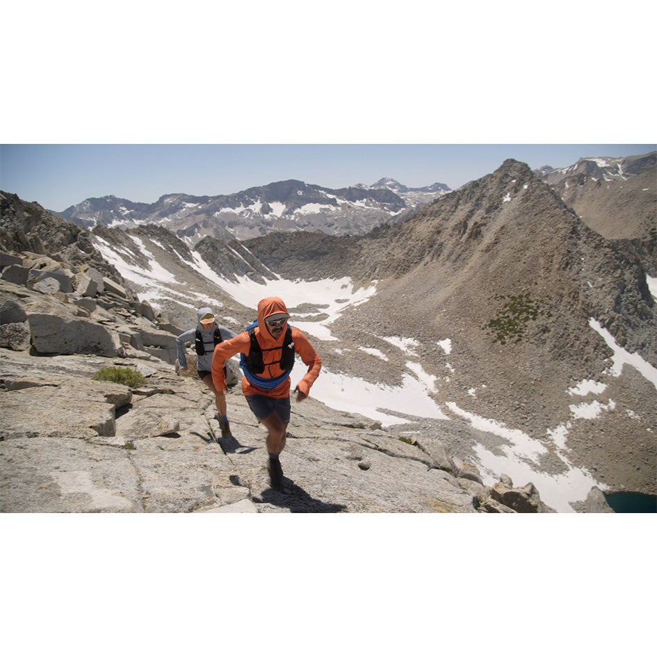 patagonia 44934 メンズ・ロングスリーブ・キャプリーン・クール・サン・シャツ(ピーク・ビジョンズ)(PATAGONIA26006)