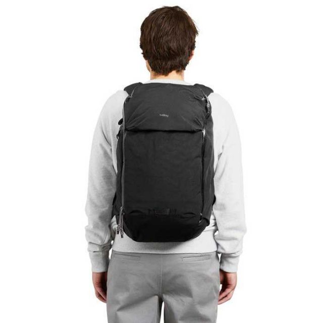 ベルロイ バックパック BELLROY Venture Ready Pack 26L リュック メンズ レディース ユニセックス ブラック PCスリーブ (240830)
