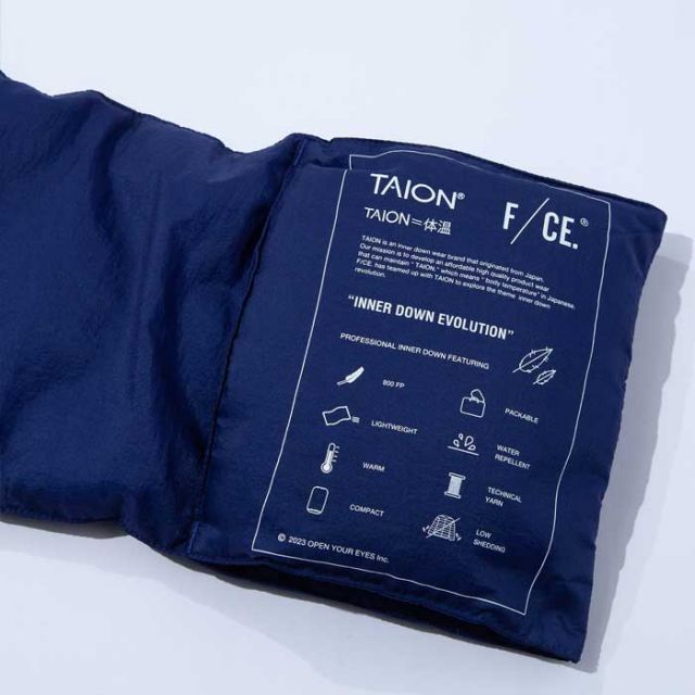 F/CE. 24-TAION BY PACKBLE DOWN SCARF
