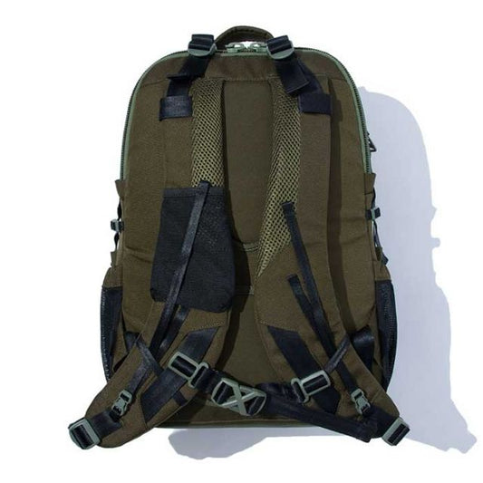 エフシーイー F/CE バックパック デイパック 950 DAYPACK 24L リュック オリーブ コーデュラ メンズ レディース ユニセックス 軽量 撥水 (241231)