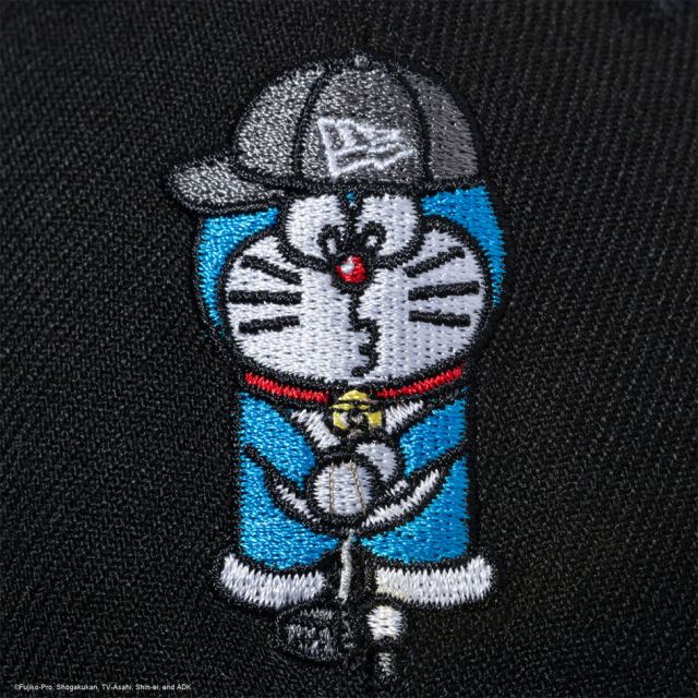 ニューエラ ヘッドカバー ドライバー用 ドラえもん ブラック Driver Head Cover Doraemon Black 14935355 NEW ERA ニューエラ ゴルフ ドライバー用 ヘッドカバー 59FIFTYモチーフ ティーホルダー付き GF HEADCOVER DORAEMON (260316)