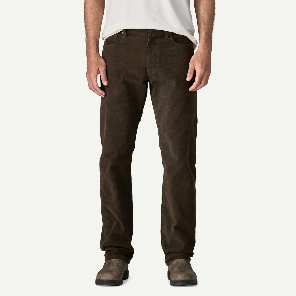 patagonia 21525 メンズ・オーガニックコットン・コーデュロイ・ジーンズ(レギュラー)(PATAGONIA26024 / PATAGONIA26025)