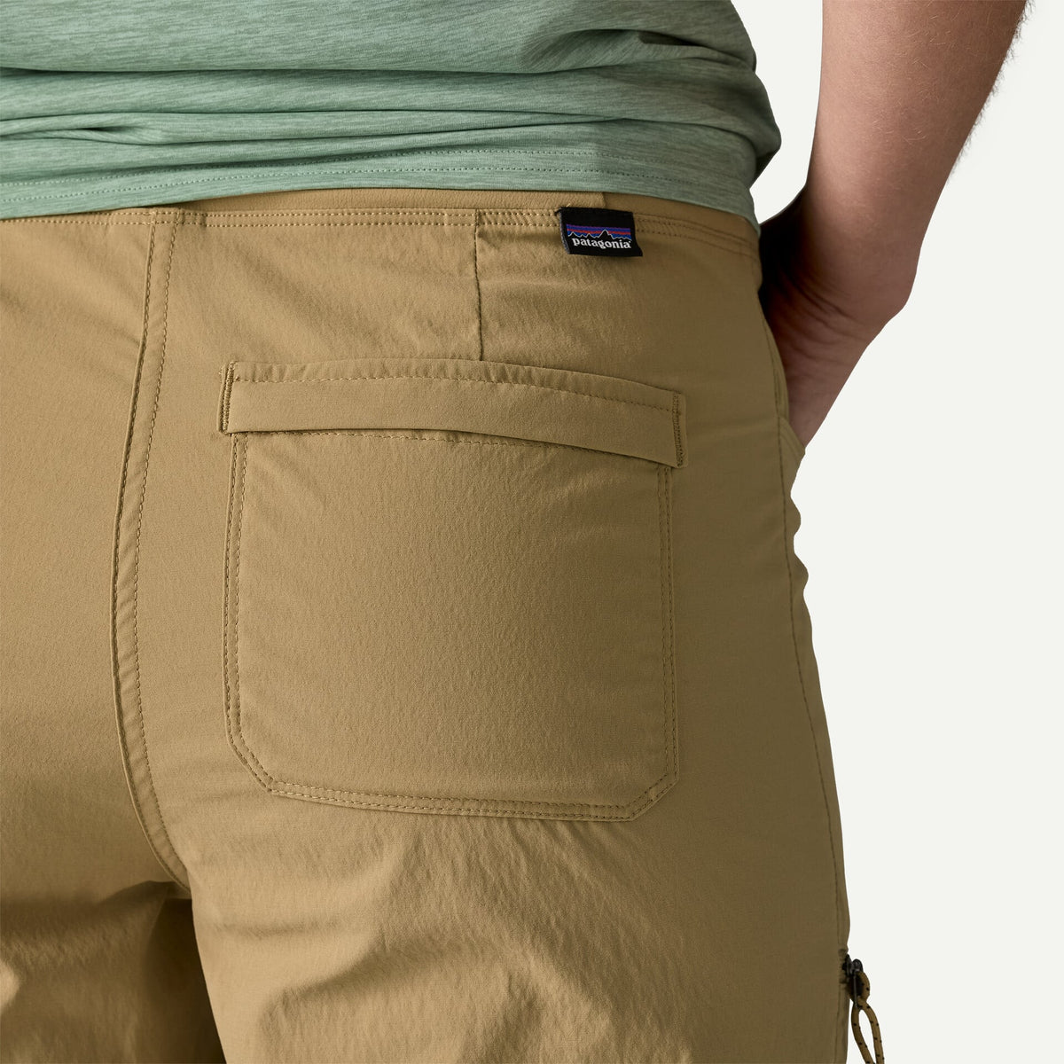 patagonia 56146 レディース・クアンダリー・ジョガーズ・ハイキングパンツ(PATAGONIA26026 / PATAGONIA26027)