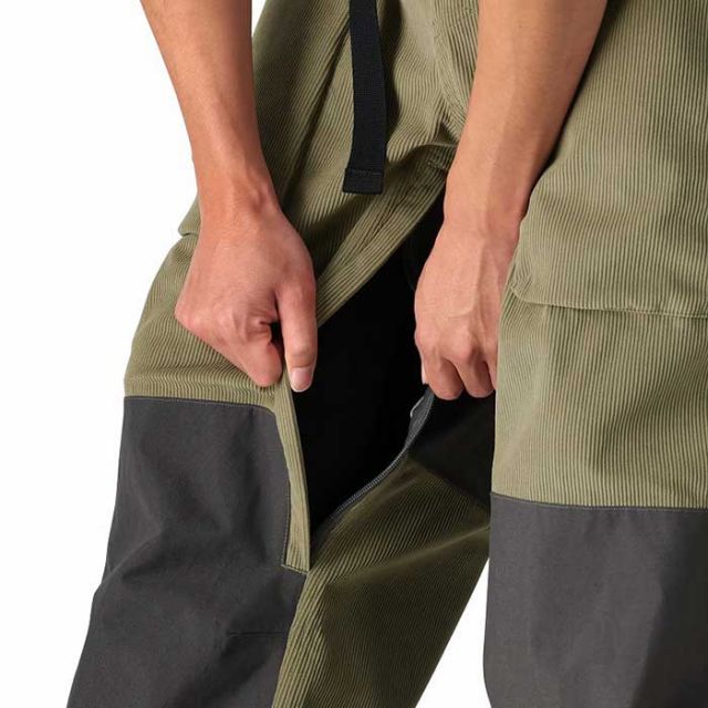 シックスエイトシックス スノーボードウェア メンズ パンツ ワイドフィット バギー 686 M3WN223 2.5L GHOST PANT L / XL (241131)