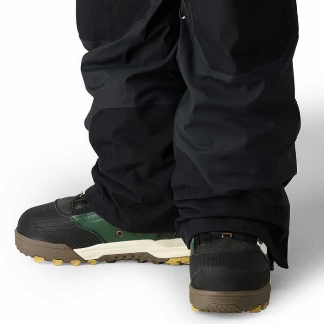 シックスエイトシックス スノーボードウェア メンズ 24-25モデル 型落ち ビブパンツ 686 M2W202 GORE-TEX STRETCH DISPATCH BIB ゴアテックス M / L (241131)