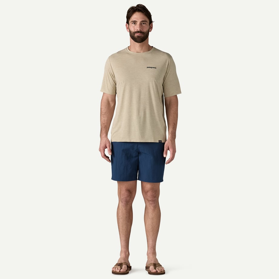patagonia 45355 メンズ・キャプリーン・クール・デイリー・グラフィック・シャツ（ウォーターズ）(PATAGONIA23013)