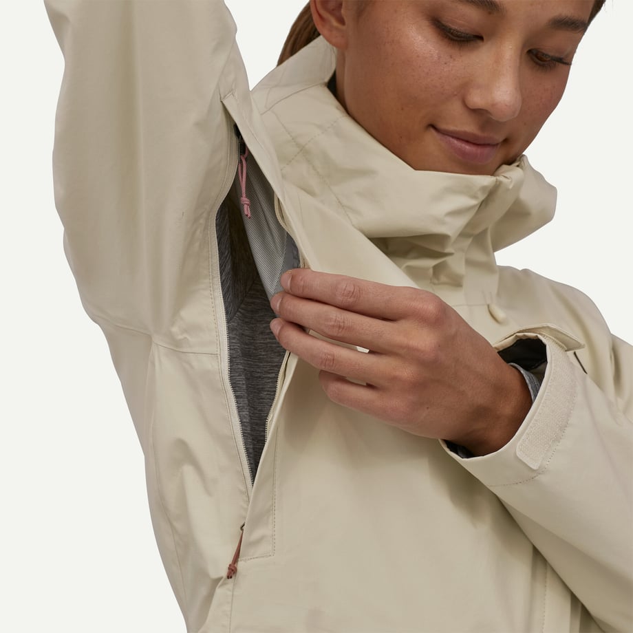 patagonia 85246  ウィメンズ・トレントシェル3L・レイン・ジャケット (PATAGONIA23016)