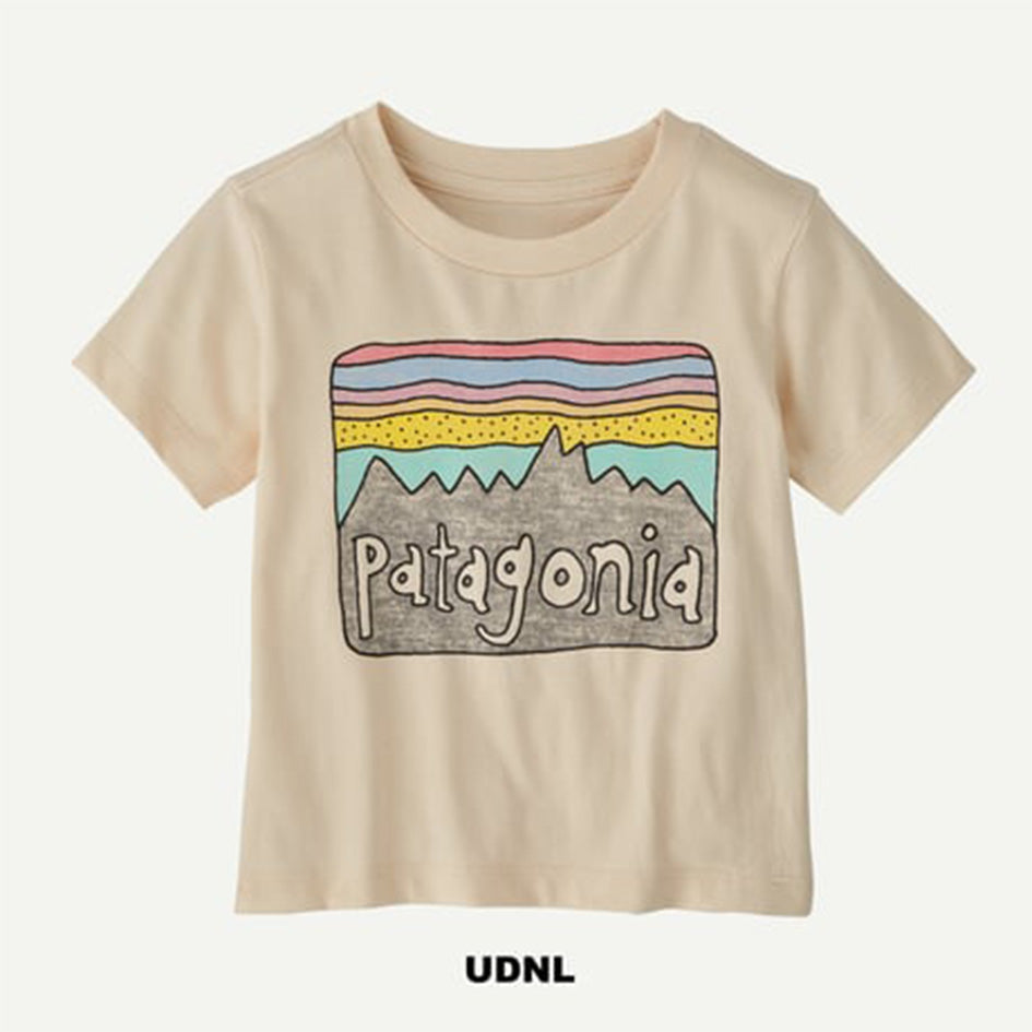 patagonia 60421  ベビー・フィッツロイ・スカイズ・Tシャツ (PATAGONIKS25002)