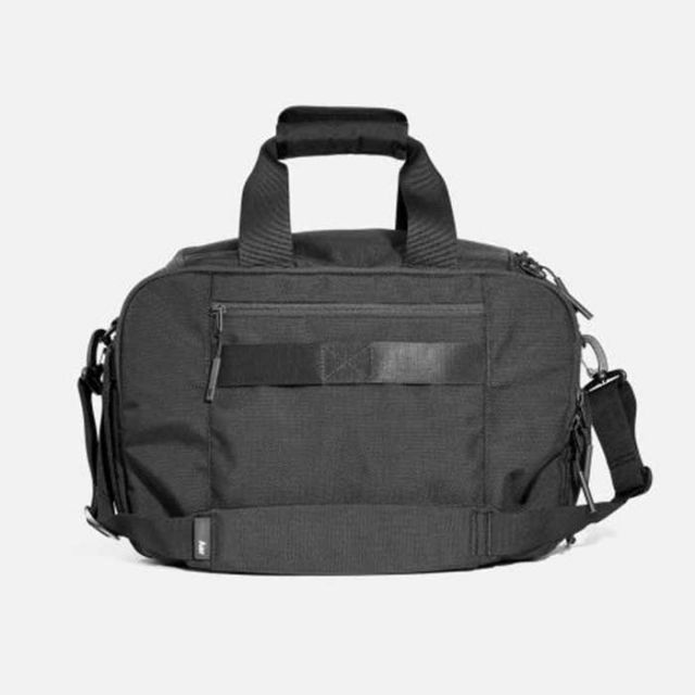 AER 11014/12014 GYM DUFFLE 3