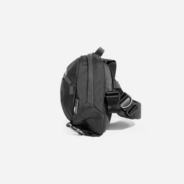 エアー トラベル スリング Aer 21013 TRAVEL SLING 2  (010 BLK) ショルダーバッグ ショルダー ワンショルダー ボディバッグ ビジネス 旅行 通勤  (240402)