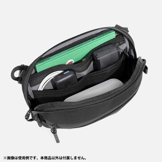 エアー スリングバッグ Aer DAY SLING 3  (21026 / 22026) ショルダーバッグ トラベル コーデュラ バリスティックナイロン メンズ レディース ユニセックス ブラック オリーブ 旅行 3L 斜めがけ シンプル 小さめ (240402)