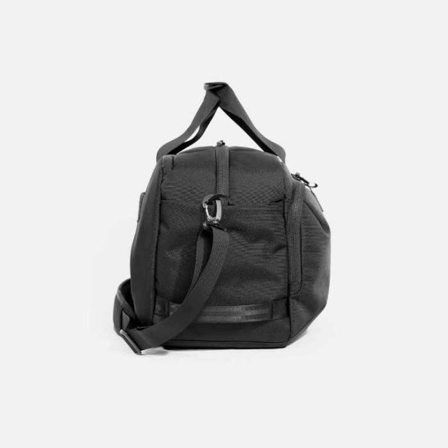 AER 21048/22048 TRAVEL WEEKENDER