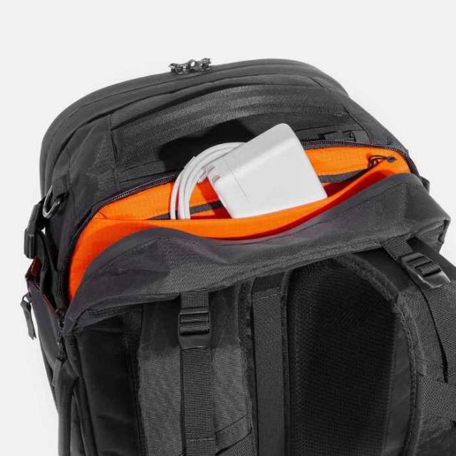 エアー リュック Aer 29033  Travel Pack 3 Small X-Pac デイパック バックパック 旅行バッグ Travel Collection 社会人 新生活 通学 プレゼント (240305)