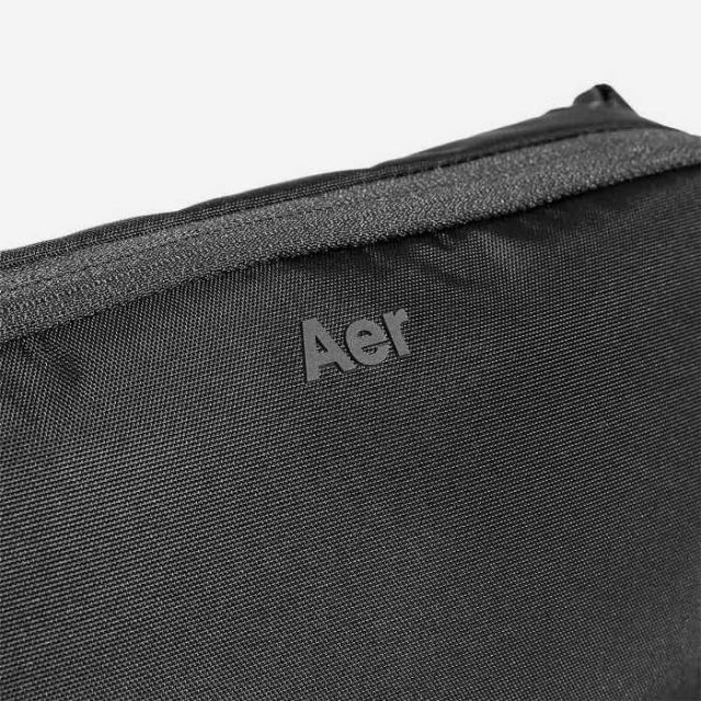 エアー スリングバッグ AER (61003) PRO SLING BLK ボディバッグ ショルダー 横型 レジャー メンズ レディースバッグ 小さい 小さめ 軽量 軽い 斜めがけ  (240402)