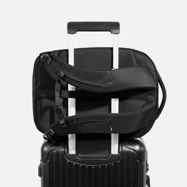 AER エアー リュック (61004)  PRO PACK SLIM プロパック スリム バックパック デイパック ビジネスバッグ (010 BLK ) 新生活 社会人 (240402)