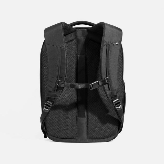 AER エアー リュック (61004)  PRO PACK SLIM プロパック スリム バックパック デイパック ビジネスバッグ (010 BLK ) 新生活 社会人 (240402)