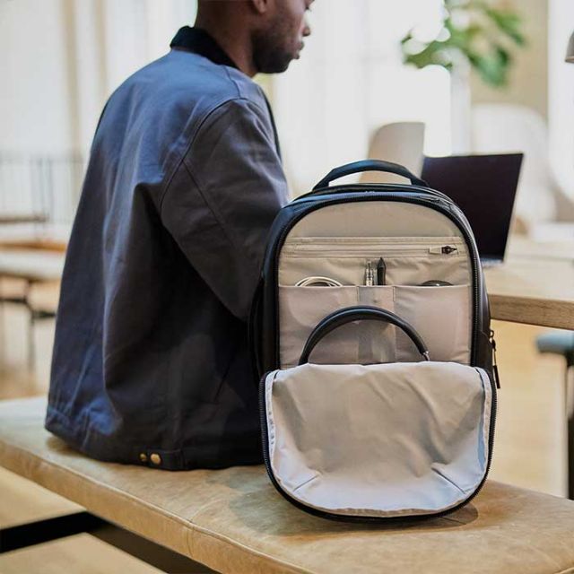 エアー リュック Aer 31014 TECH COLLECTION DAY PACK 3 デイパック バックパック 010 BLK バッグ 14L  新生活 通勤 社会人 (240305)