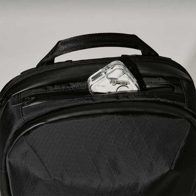 エアー リュック Aer 39014 TECH COLLECTION DAY PACK 3 X-Pac デイパック バックパック 010 BLK バッグ ブラック PCスリーブ パソコン タブレット 新生活 通勤 社会人 (240305)