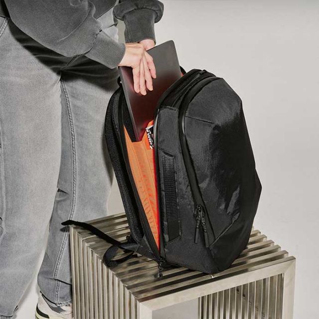 エアー リュック Aer 39014 TECH COLLECTION DAY PACK 3 X-Pac デイパック バックパック 010 BLK バッグ ブラック PCスリーブ パソコン タブレット 新生活 通勤 社会人 (240305)