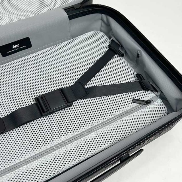 AER L1102 Carry On Small