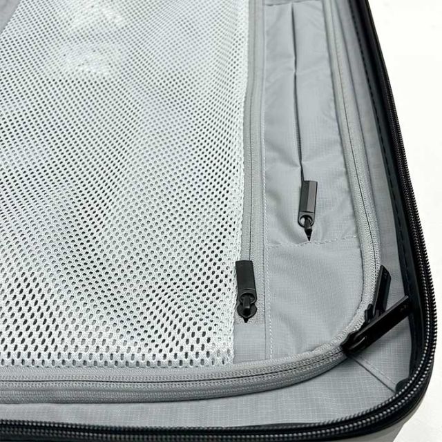 AER L1102 Carry On Small