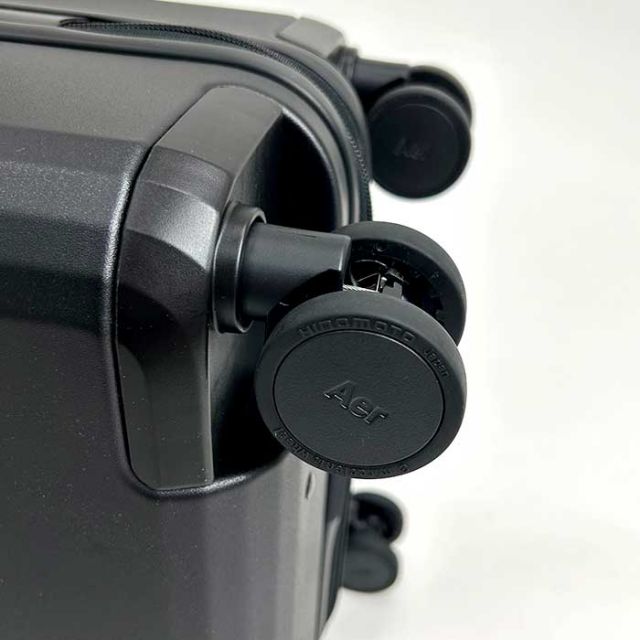 AER L1102 Carry On Small