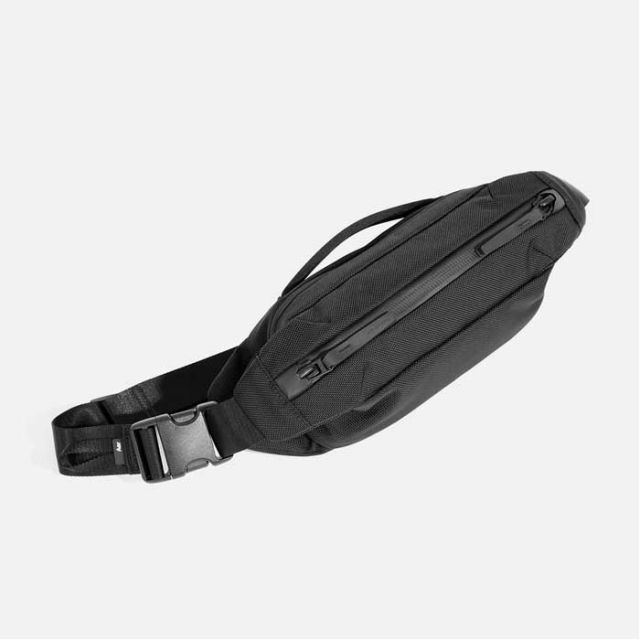 エアー ショルダーバッッグ AER 21061 CITY SLING 3 シティスリング3 ウエストバッグ カバン 鞄 かばん Aer スリング 防水 ボディバッグ おしゃれ コーデュラナイロン 小さめ 軽量 耐久性 通勤用(2503)