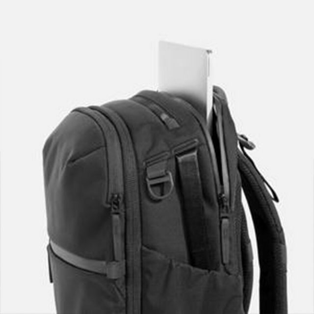エアー トラベルパック4 28L AER-21070 バックパック リュック 機内持ち込み 旅行 通勤 撥水 多機能 Aer Travel Pack 4 28L