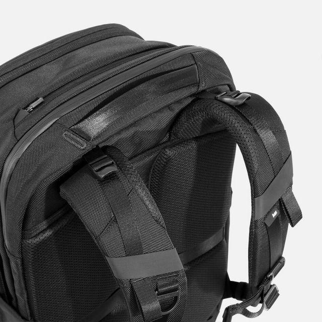 エアー トラベルパック4 35L AER Travel Pack 4 リュック バックパック メンズ ビジネス 出張 PC収納 大容量 撥水 耐久 通勤 旅行 21071 TRAVEL PACK 4 35L  BLK Q