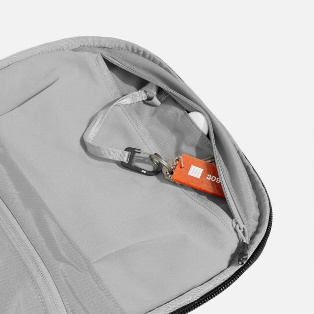 エアー トラベルパック4 35L AER Travel Pack 4 リュック バックパック メンズ ビジネス 出張 PC収納 大容量 撥水 耐久 通勤 旅行 21071 TRAVEL PACK 4 35L  BLK Q