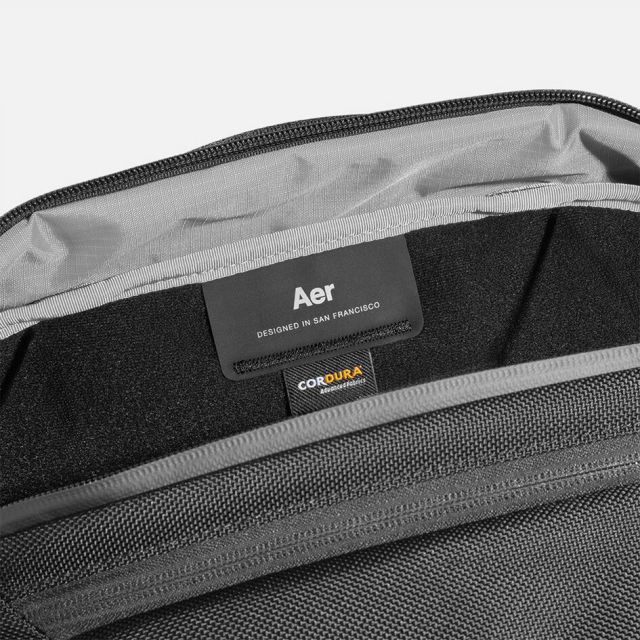エアー トラベルパック4 35L AER Travel Pack 4 リュック バックパック メンズ ビジネス 出張 PC収納 大容量 撥水 耐久 通勤 旅行 21071 TRAVEL PACK 4 35L  BLK Q