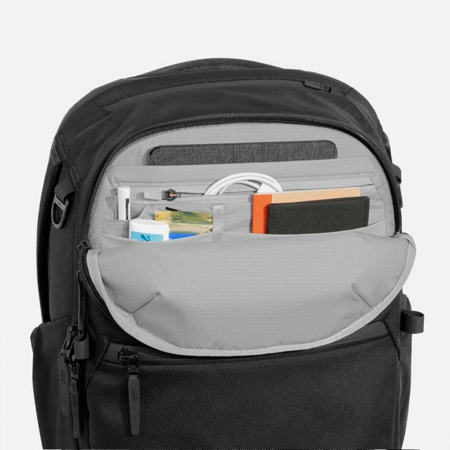 エアー トラベルパック4 35L AER Travel Pack 4 リュック バックパック メンズ ビジネス 出張 PC収納 大容量 撥水 耐久 通勤 旅行 21071 TRAVEL PACK 4 35L  BLK Q