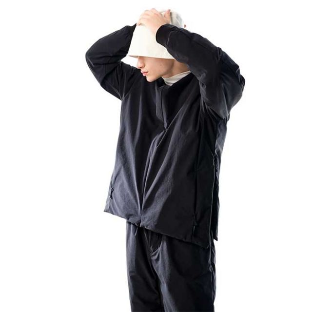 アライドフェザーアンドダウン ジャケット ラウンジダウンブルゾン ALLIED FEATHER + DOWN LOUNGE DPWN BLOUSON メンズ レディース ユニセックス ブラック M / K (241030)