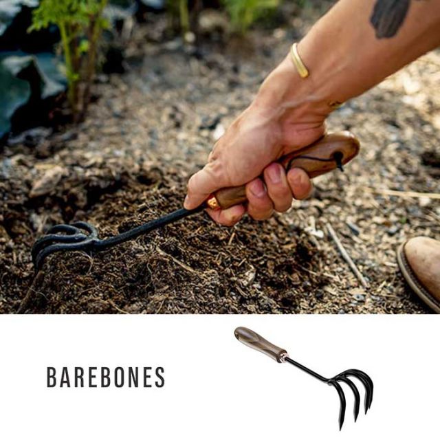 ベアボーンズリビング カルチベーター  4本クワ ガーデニング ハンドシャベル 除草 園芸 Barebones Living [210831]