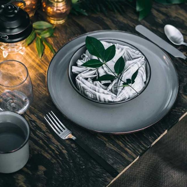ベアボーンズ ギフトセット 食器 Royalty Tableware Set プレゼント ギフト ロイヤリティテーブルウェアセット 皿 マグカップ ボウル キャンプ アウトドア Barebones Living