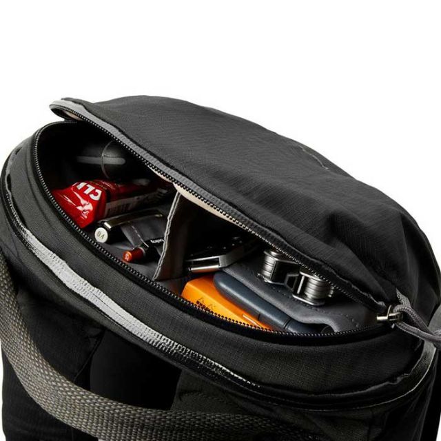 ベルロイ バックパック BELLROY Venture Ready Pack 26L リュック メンズ レディース ユニセックス ブラック PCスリーブ (240830)