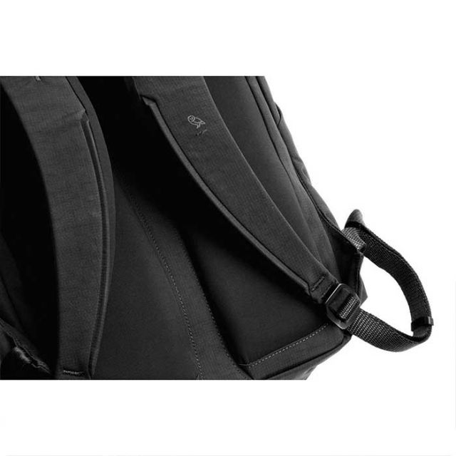 ベルロイ バックパック BELLROY Venture Ready Pack 26L リュック メンズ レディース ユニセックス ブラック PCスリーブ (240830)