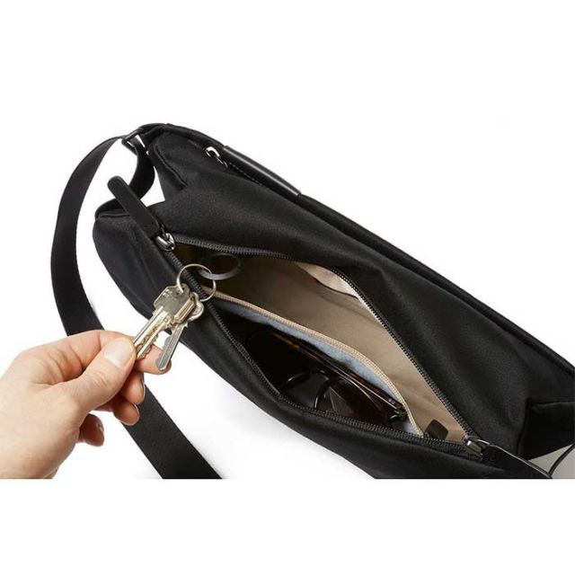 ベルロイ ボディバッグ BELLROY Sling 7L メンズ レディース ユニセックス ブラック スレート グレー スリングバッグ 小さめ (240830)