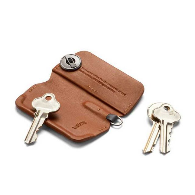 ベルロイ キーケース BELLROY Key Cover メンズ レディース 革 レザー ユニセックス ブラウン スマートキー キーカバー 薄型 車 キーリング キーホルダー 鍵 小さい 小さめ (240830)