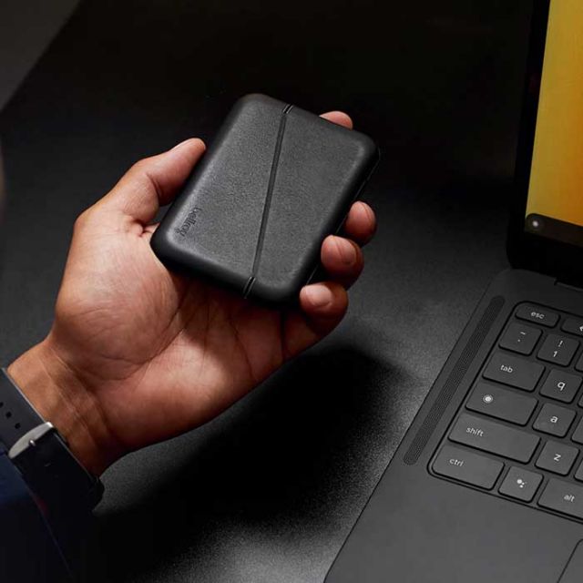ベルロイ 財布 カードケース BELLROY Flip Case ブラック レザー 皮 ハードシェル メンズ レディース ユニセックス RFID プレゼント ギフト (240830)