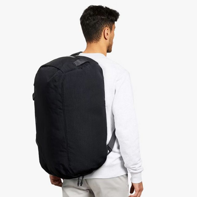 ベルロイ BELLROY VENTURE DUFFEL 55L BLACK ベルロイ ベンチャーダッフル ボストンバッグ 大容量 軽量 防水 旅行 出張 ジムバッグ メンズ レディース ユニセックス ブラック 3WAY リサイクルナイロン素材 (250904)