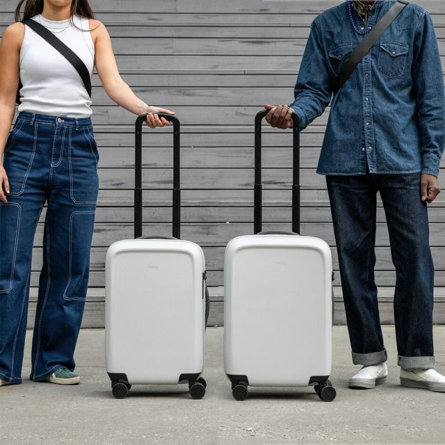 ベルロイ BELLROY TRANSIT CARRY ON ベルロイ トランジット キャリーオン キャリーバッグ スーツケース 機内持ち込み ハードシェル 41L 静音キャスター 耐久性 軽量 旅行 出張 TSAロック (250904)