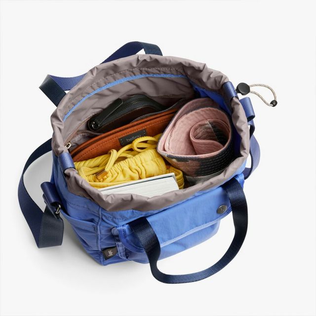 ベルロイ BELLROY CINCH BUCKET BAG ベルロイ シンチ バケットバッグ ショルダー 斜めがけ トート 手持ち 3WAY 軽量 撥水 防水 リサイクルナイロン レディース メンズ ユニセックス コンパクト 旅行 トラベル (250904)
