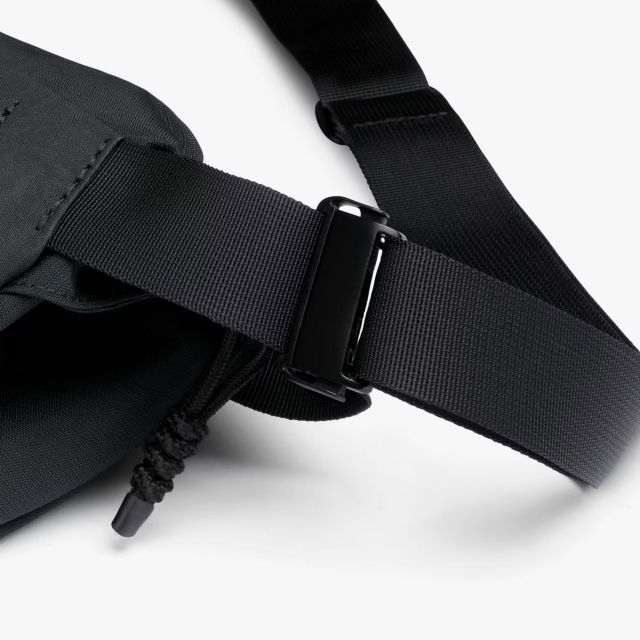 ベルロイ ボディバッグ メンズ レディース ユニセックス ベンチャー スリング バッグ BELLROY VENTURE SLING 6L ショルダーバッグ 6L 耐水 軽量 斜めがけ アウトドア 旅行 通勤 普段使い ミニマル おしゃれ (251024)
