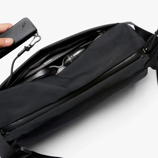 ベルロイ ボディバッグ メンズ レディース ユニセックス ベンチャー スリング バッグ BELLROY VENTURE SLING 6L ショルダーバッグ 6L 耐水 軽量 斜めがけ アウトドア 旅行 通勤 普段使い ミニマル おしゃれ (251024)