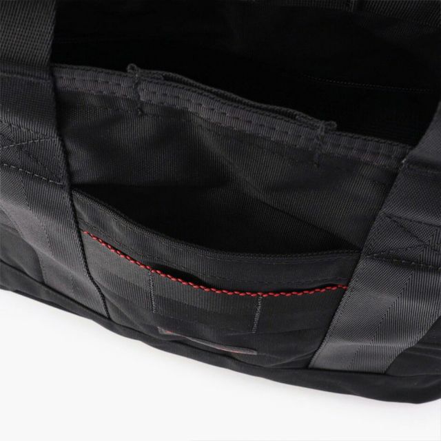 ブリーフィング トートバッグ ビジネスバッグ スマート収納 ミニマルトート ミニマルデザイン PCスリーブ付き BRIEFING DISCRETE TOTE SM MW GENII BRA233T25 ブラック 多彩なポケット (250912)
