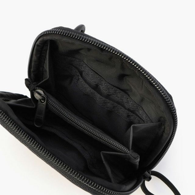 ブリーフィング 財布 ラウンドジップ コンパクトウォレット 小銭入れ カードケース BRIEFING ROUND ZIP WALLET MW BRA251G04 ビジネス 旅行 レジャー フェス ブラック (250912)
