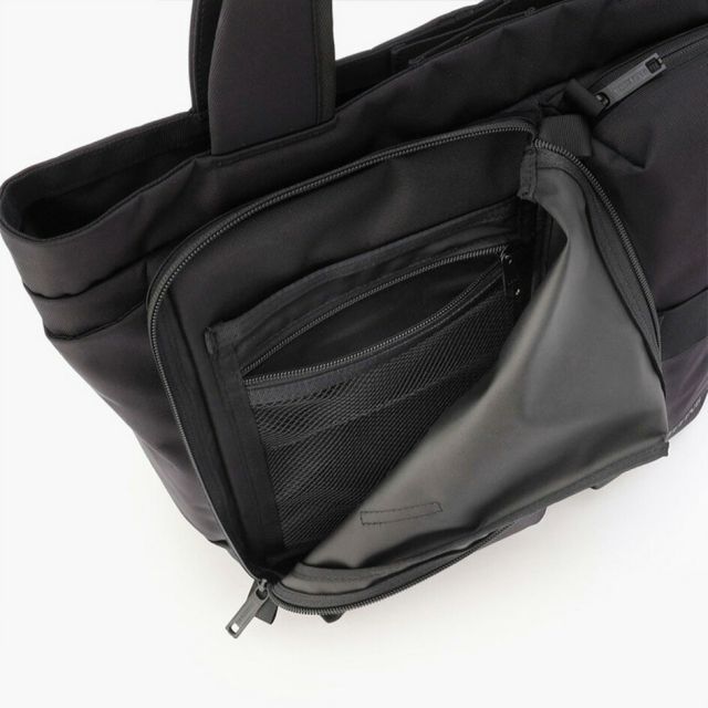 ブリーフィング トートバッグ SWTALLTOTE ビジネス バッグ シンプル ブラック 通勤 通学 BRIEFING BRA253T02 SW TALL TOTE 手提げ鞄 バッグ 縦型トート (250912)