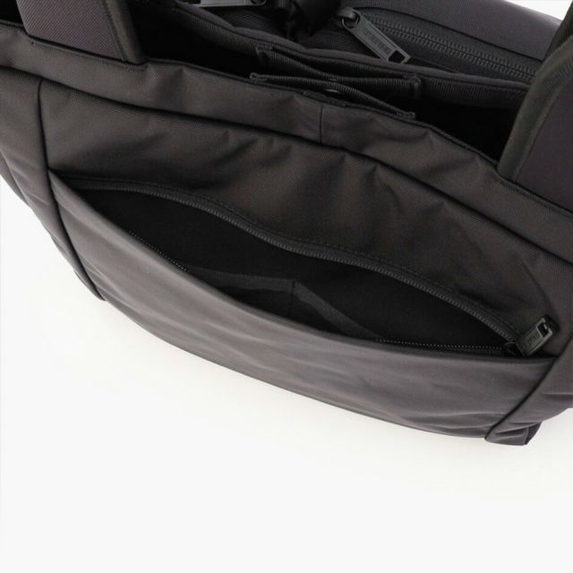 ブリーフィング トートバッグ SWTALLTOTE ビジネス バッグ シンプル ブラック 通勤 通学 BRIEFING BRA253T02 SW TALL TOTE 手提げ鞄 バッグ 縦型トート (250912)