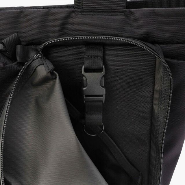ブリーフィング トートバッグ SWTALLTOTE ビジネス バッグ シンプル ブラック 通勤 通学 BRIEFING BRA253T02 SW TALL TOTE 手提げ鞄 バッグ 縦型トート (250912)